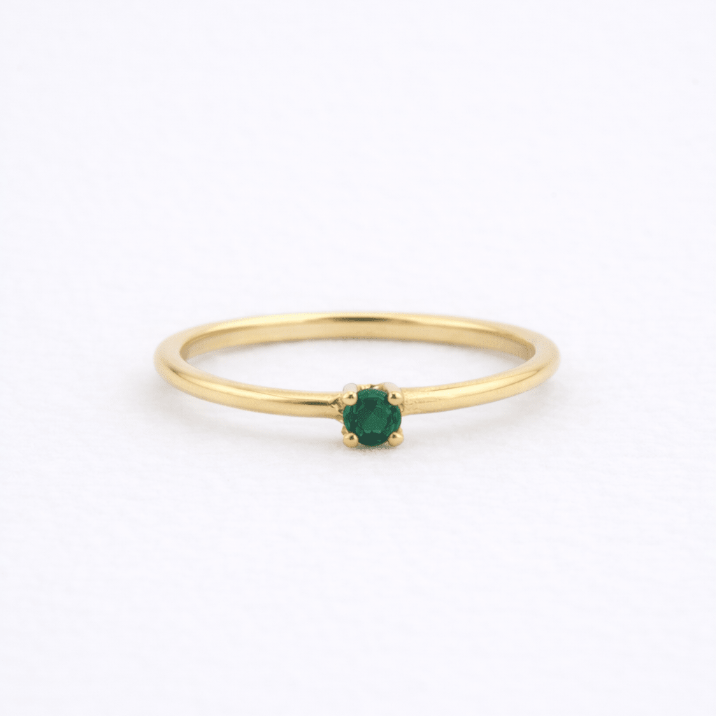 Anillo basic esmeralda - Mateu Joyeros