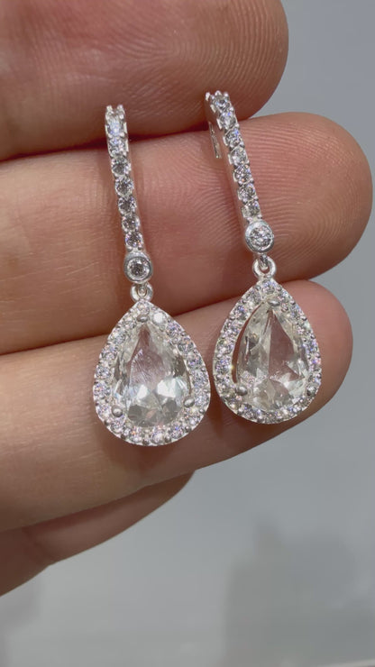 Pendientes topacio blanco